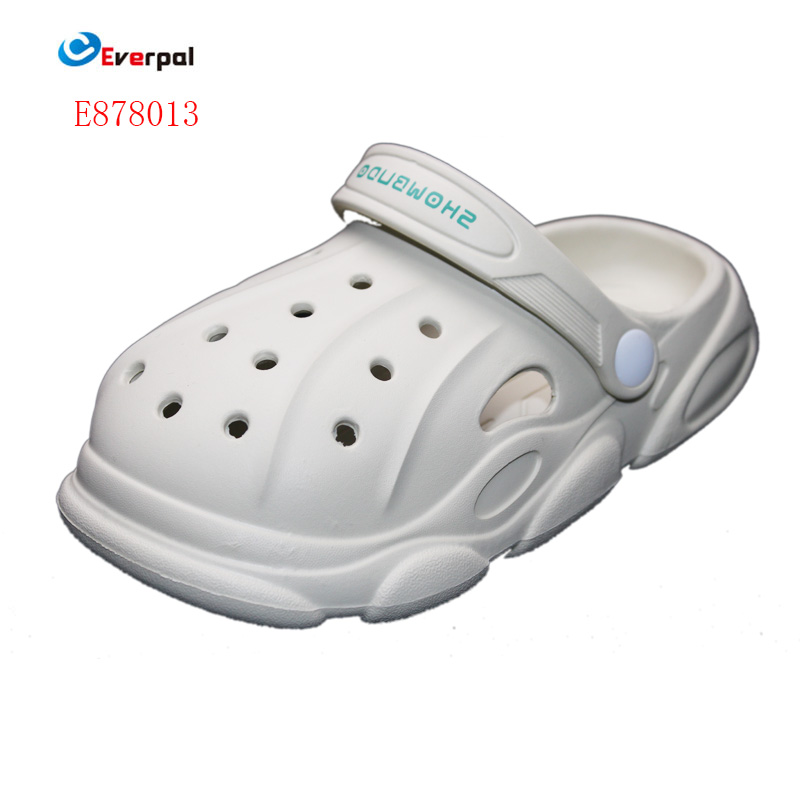 Зошто папучи за затнување на жените е совршен избор за секојдневна удобност?